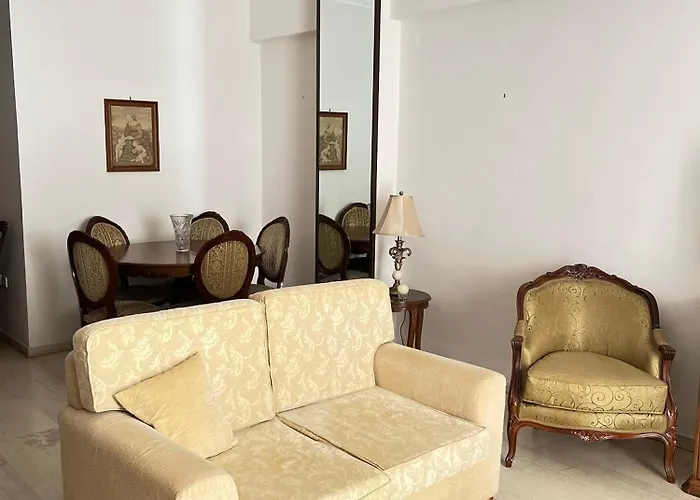 Maria *